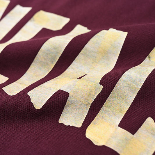 Alphabet paper tape printed short-sleeved T-shirt