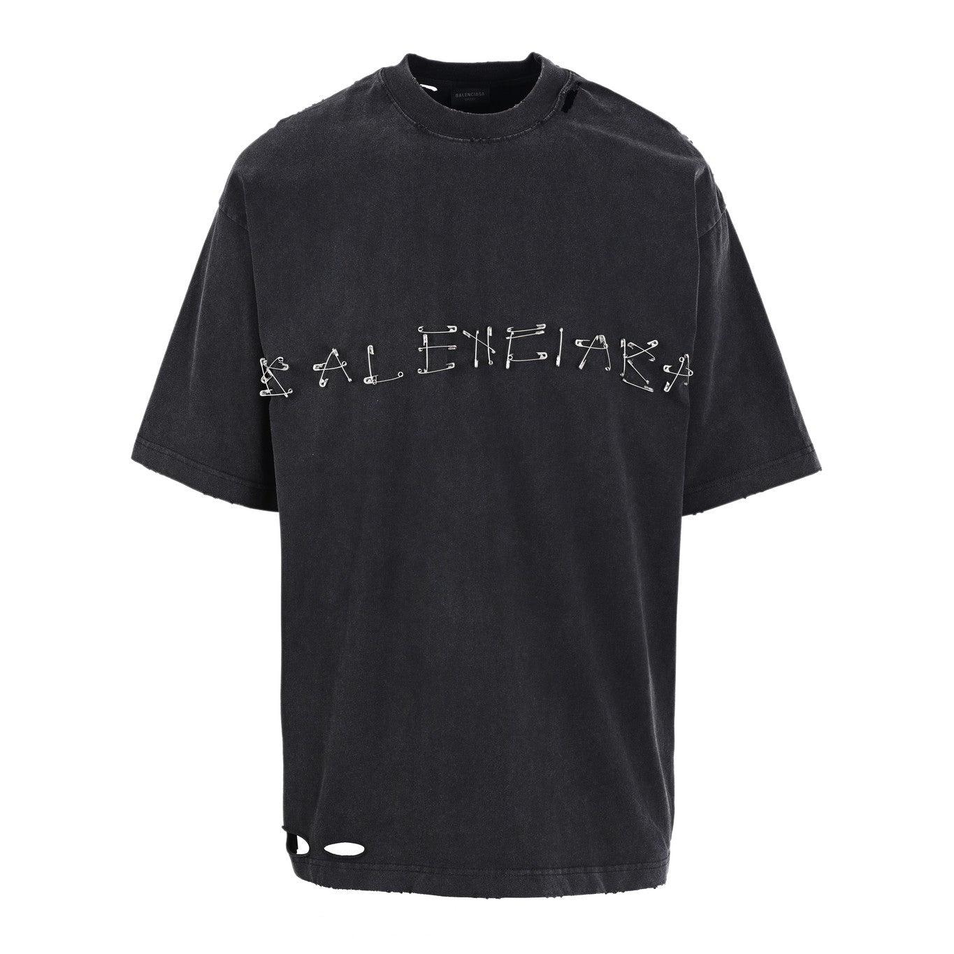 Metal pin short-sleeved T-shirt