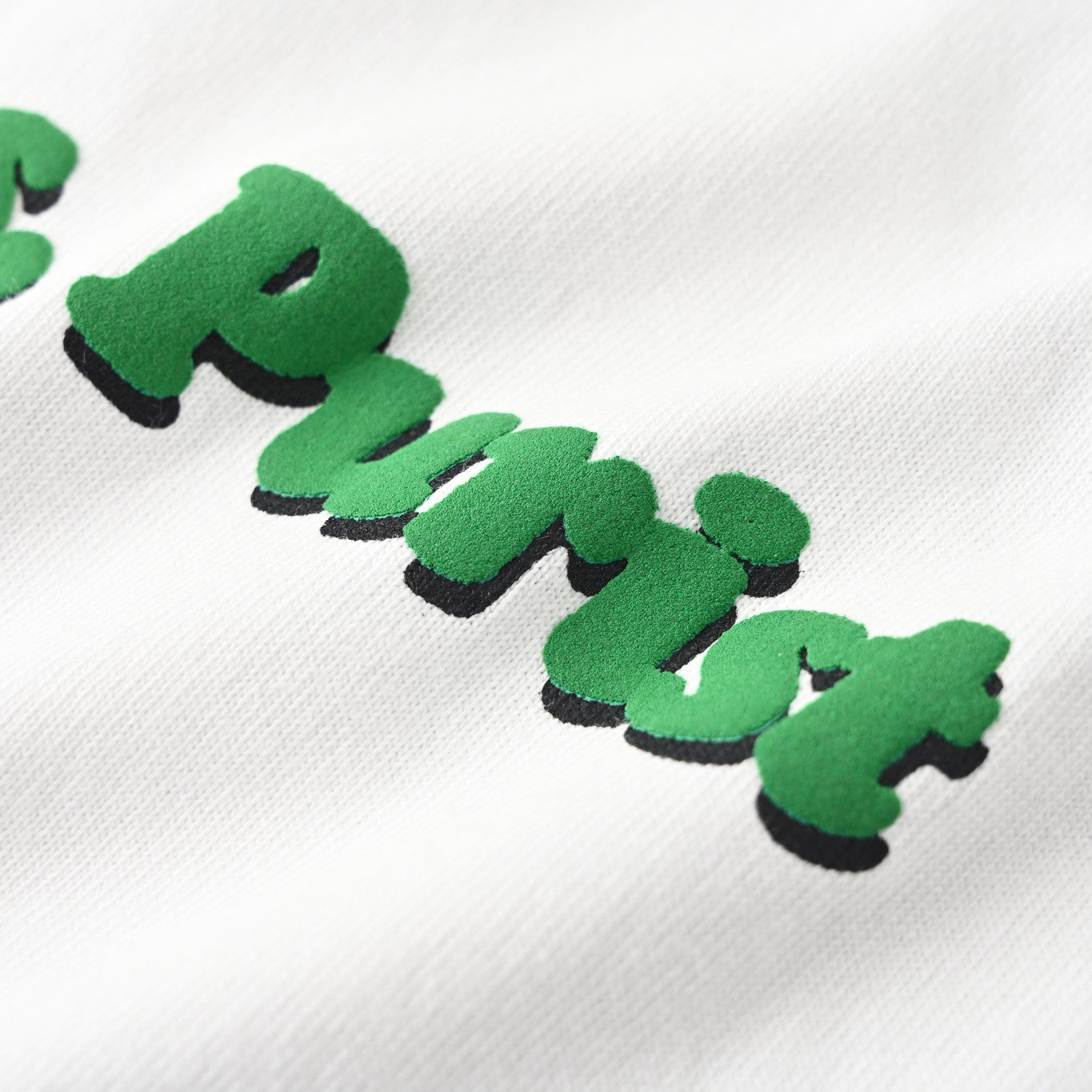 Green foam letters round neck short-sleeved T-shirt