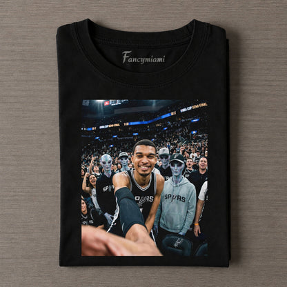 Wemby & Alien Spurs Family – Vintage Washed Graphic T-Shirt